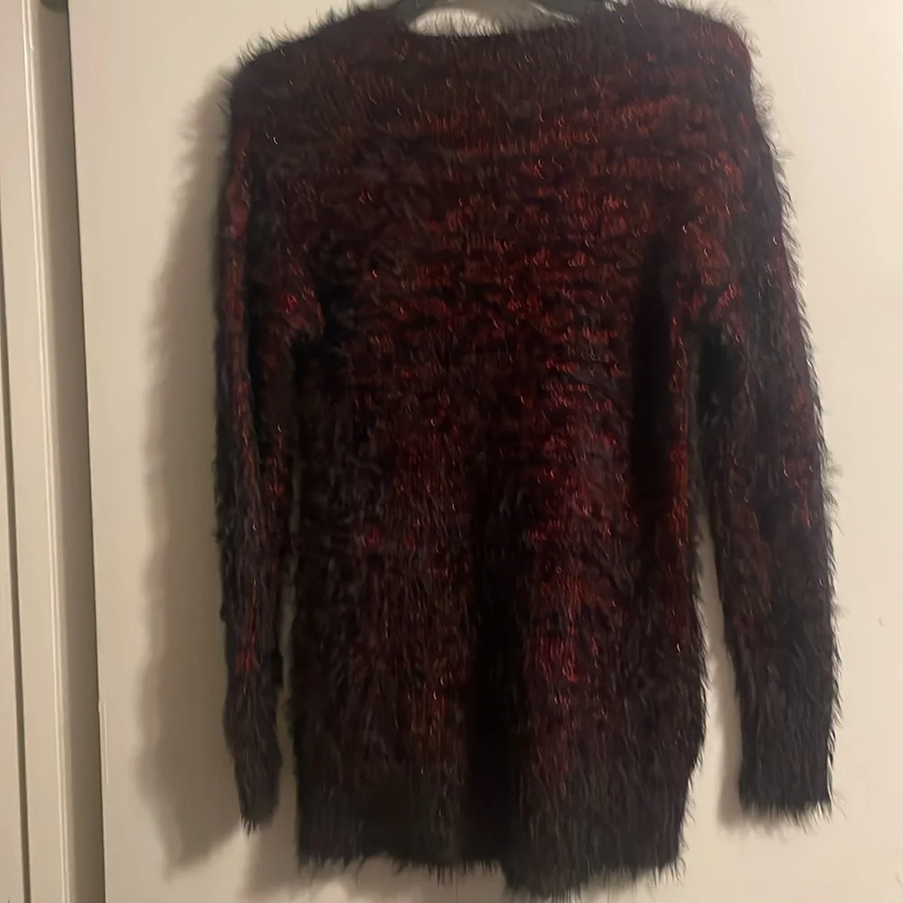 ⭐️Rock & Republic SUPERCOZY v-neck sweater 💕 RET.$95+! - Picture 8 of 8